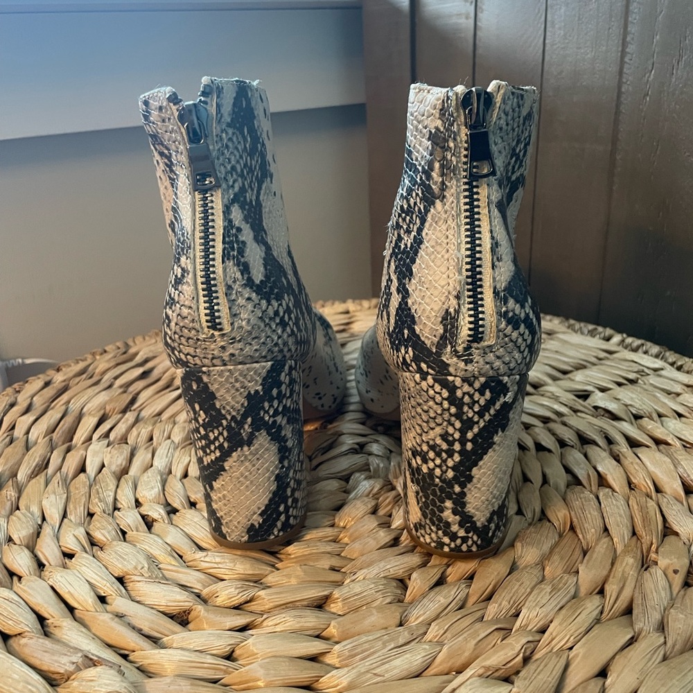 Snake Booties - Picture 4 of 5